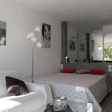 518, Port Soleil Au Village Naturiste Apartment